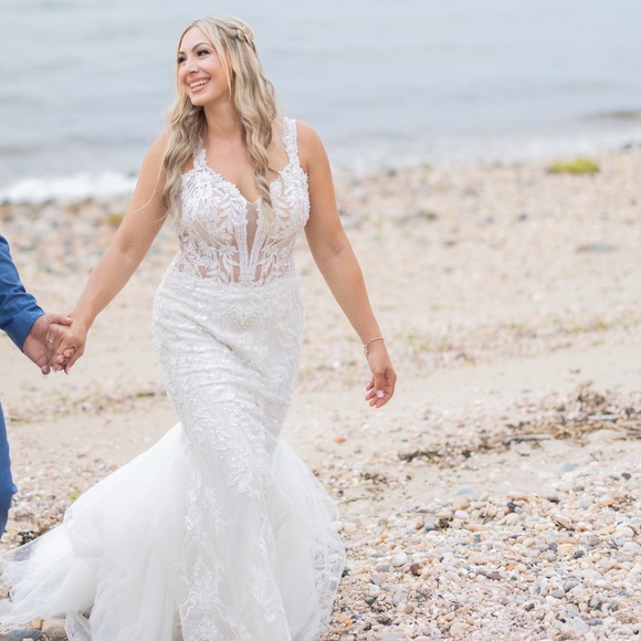 Martin Thornburg Branson Wedding Dress 122231 - Picture 12 of 17